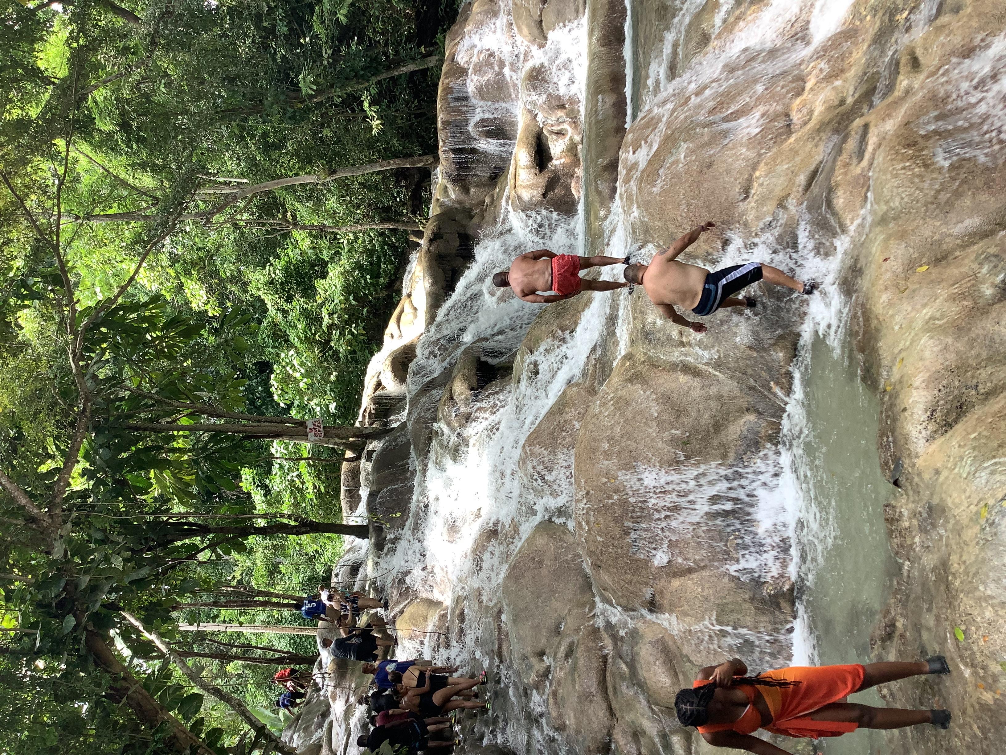 Ocho Rios: Dunn’s River Falls and River Tubing Combo – Dunns River Falls & Park, Jamaica