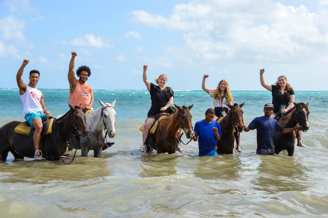Ocho Rios: Horseback Ride and Swim Adventure – Ocho Rios, Jamaica
