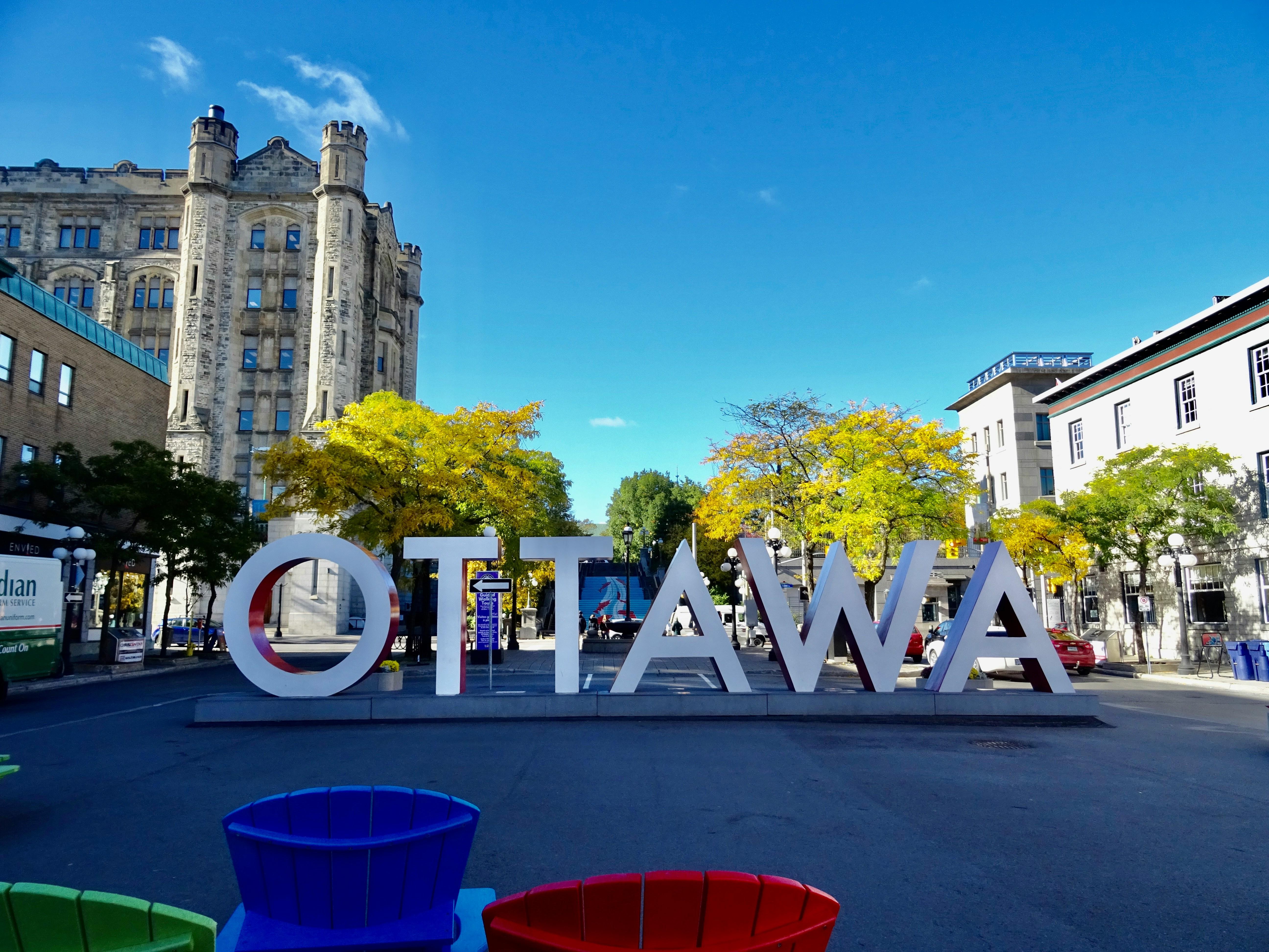 Ottawa: The Classic Ottawa Tour in Japanese – Ottawa, Canada