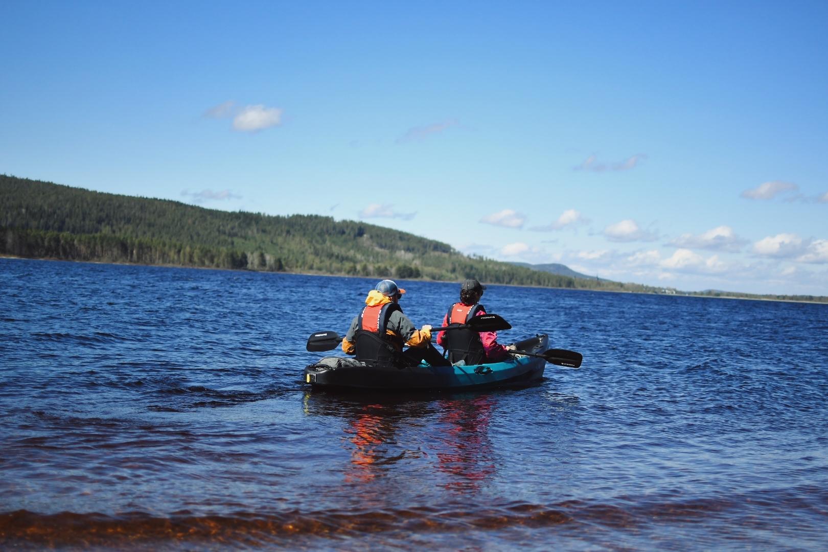 Överkalix, Lapland: Full-Day Kayak Tour and Outdoor Lunch – Overkalix, Sweden
