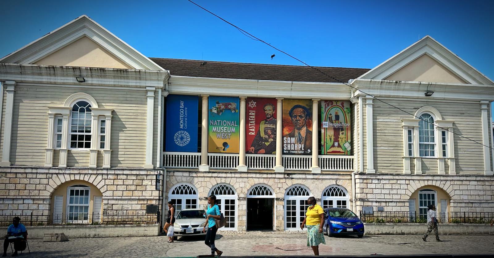 PRIVATE MONTEGO BAY CITY TOUR WITH MAGARITAVILLE – Montego Bay, Jamaica