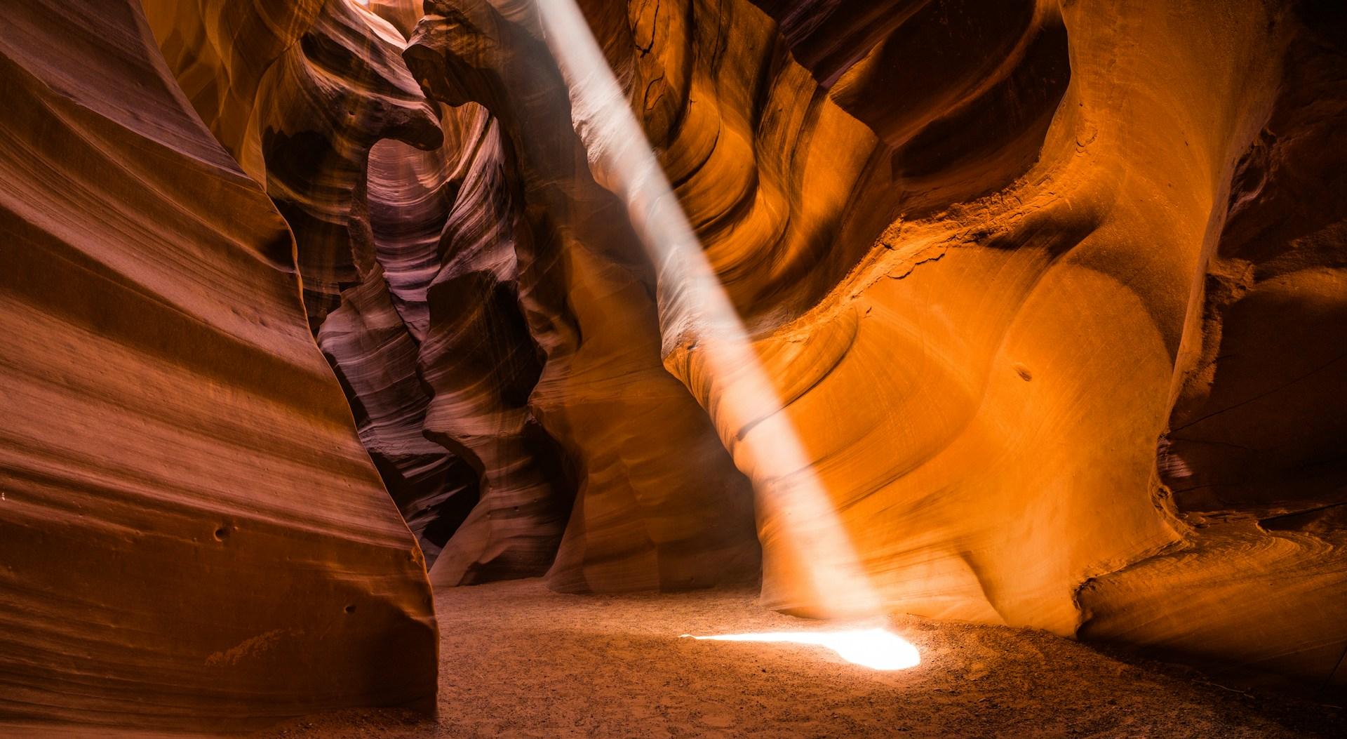 Page: Upper Antelope Canyon Sightseeing Tour w/ Entry Ticket – Antelope Canyon, Arizona
