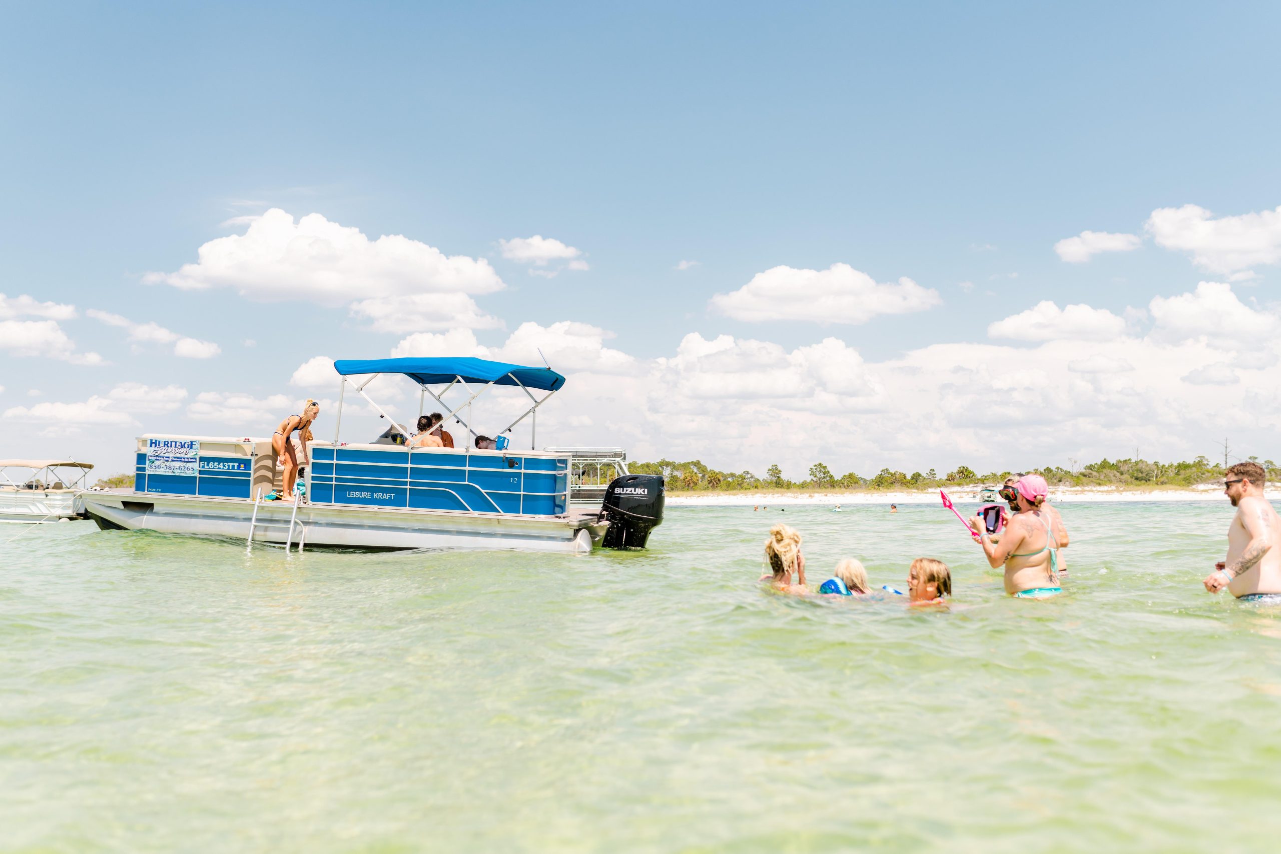 Panama City: Pontoon Boat Rental for up to 12 People – Shell Island, Florida