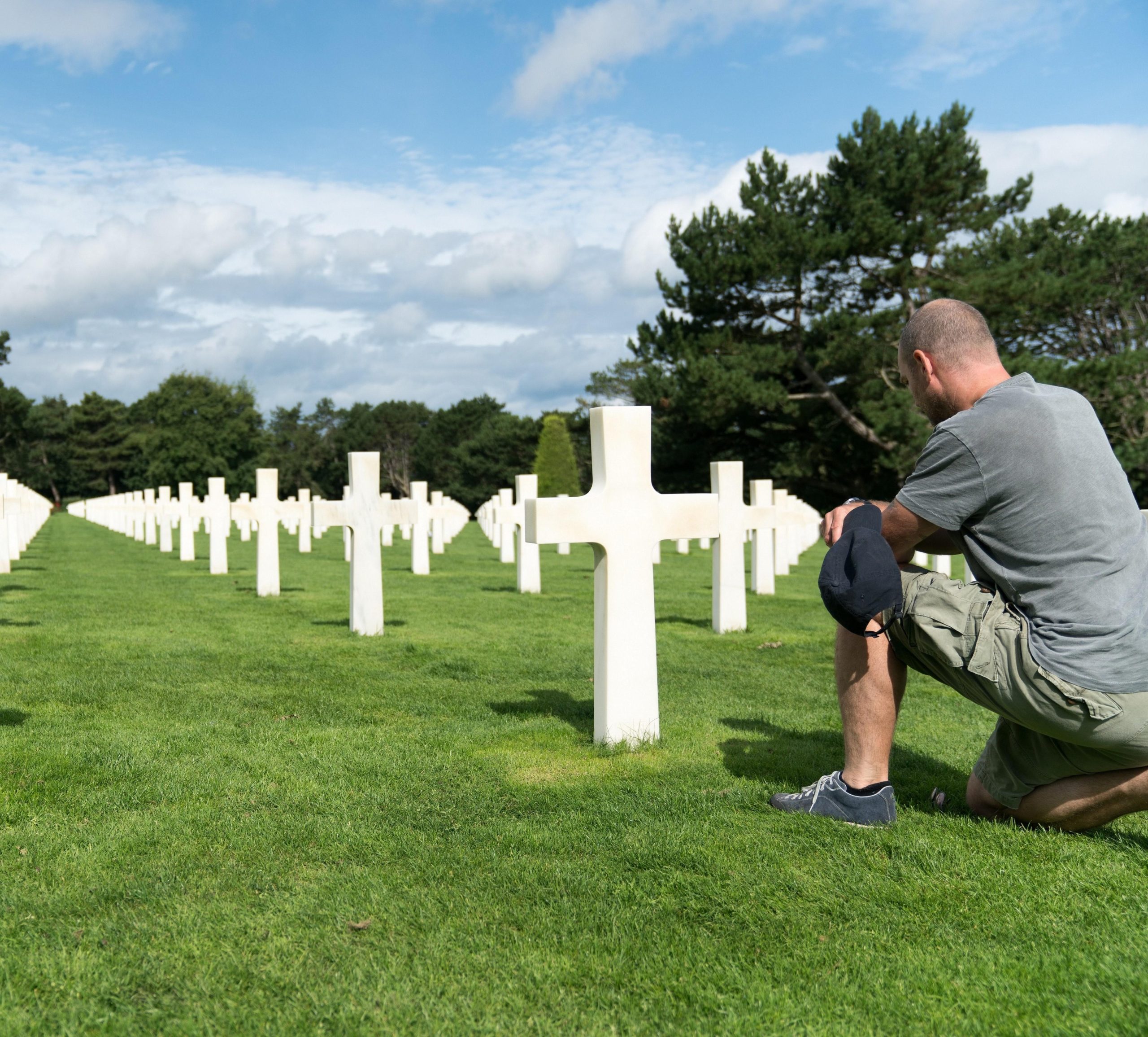 Paris: Normandy D-Day Sites Guided Day Trip with Lunch – Paris, France