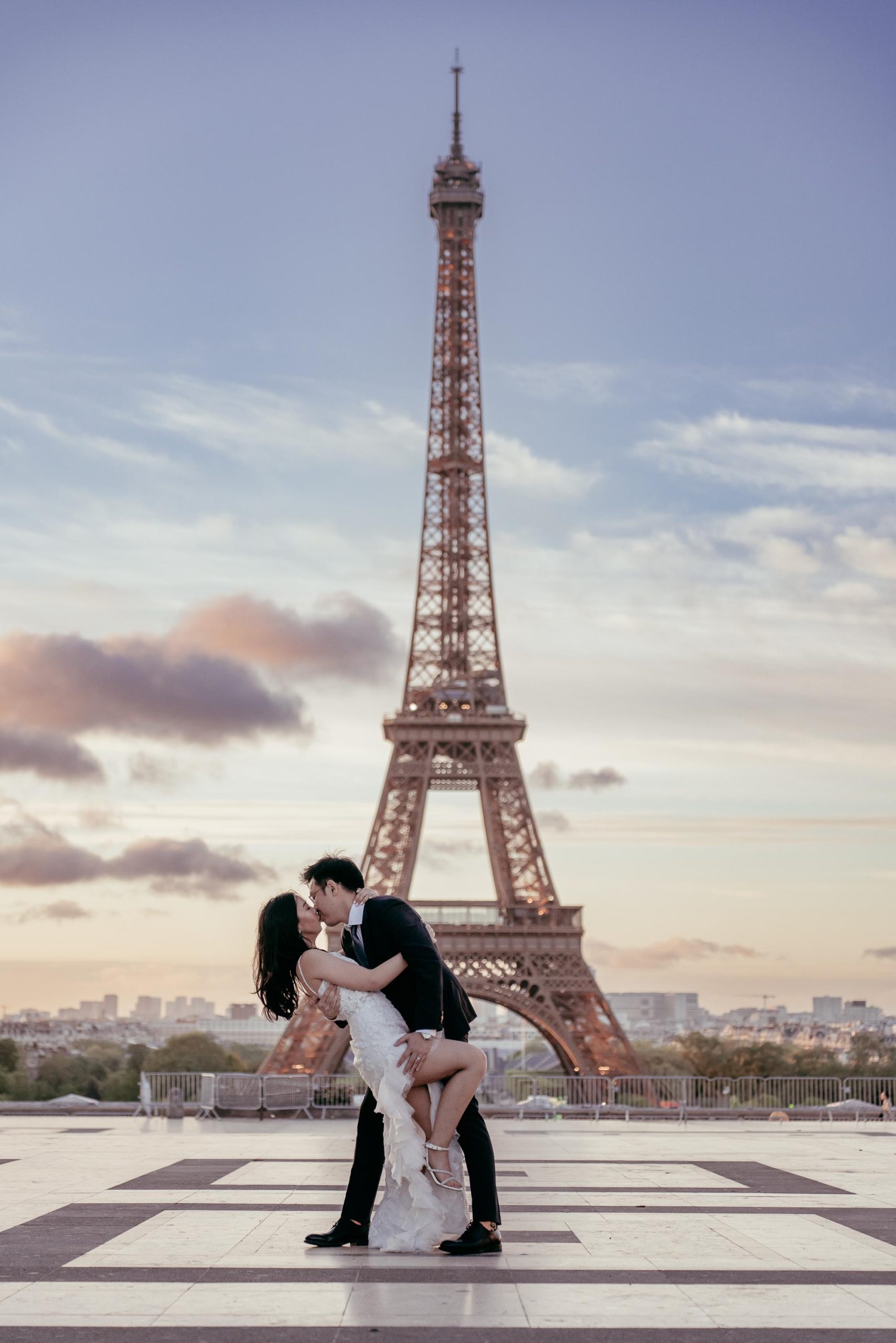 Paris: Premium Professional Photo Shoot – Paris, France