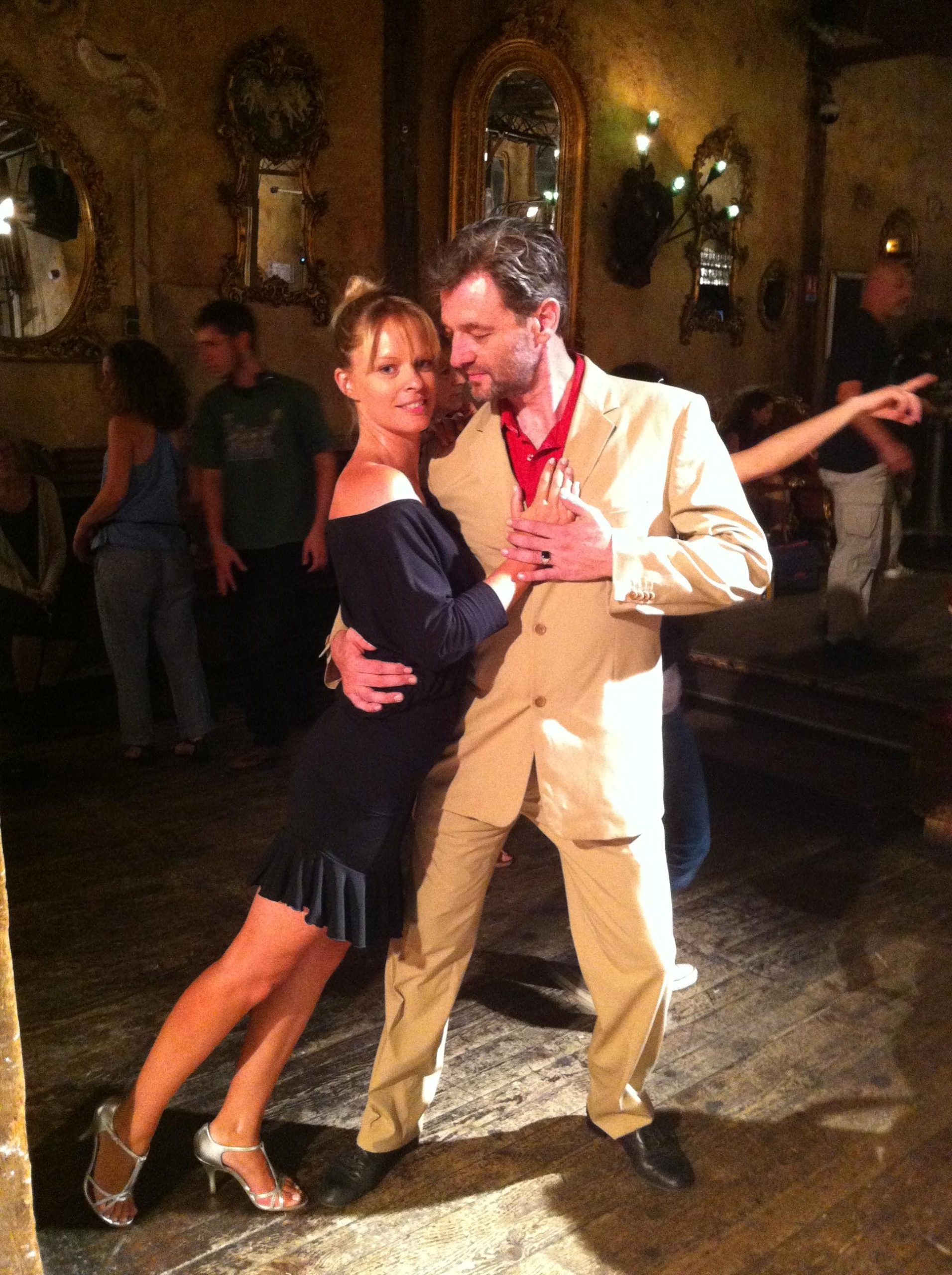 Paris Tango Experience – Paris, France