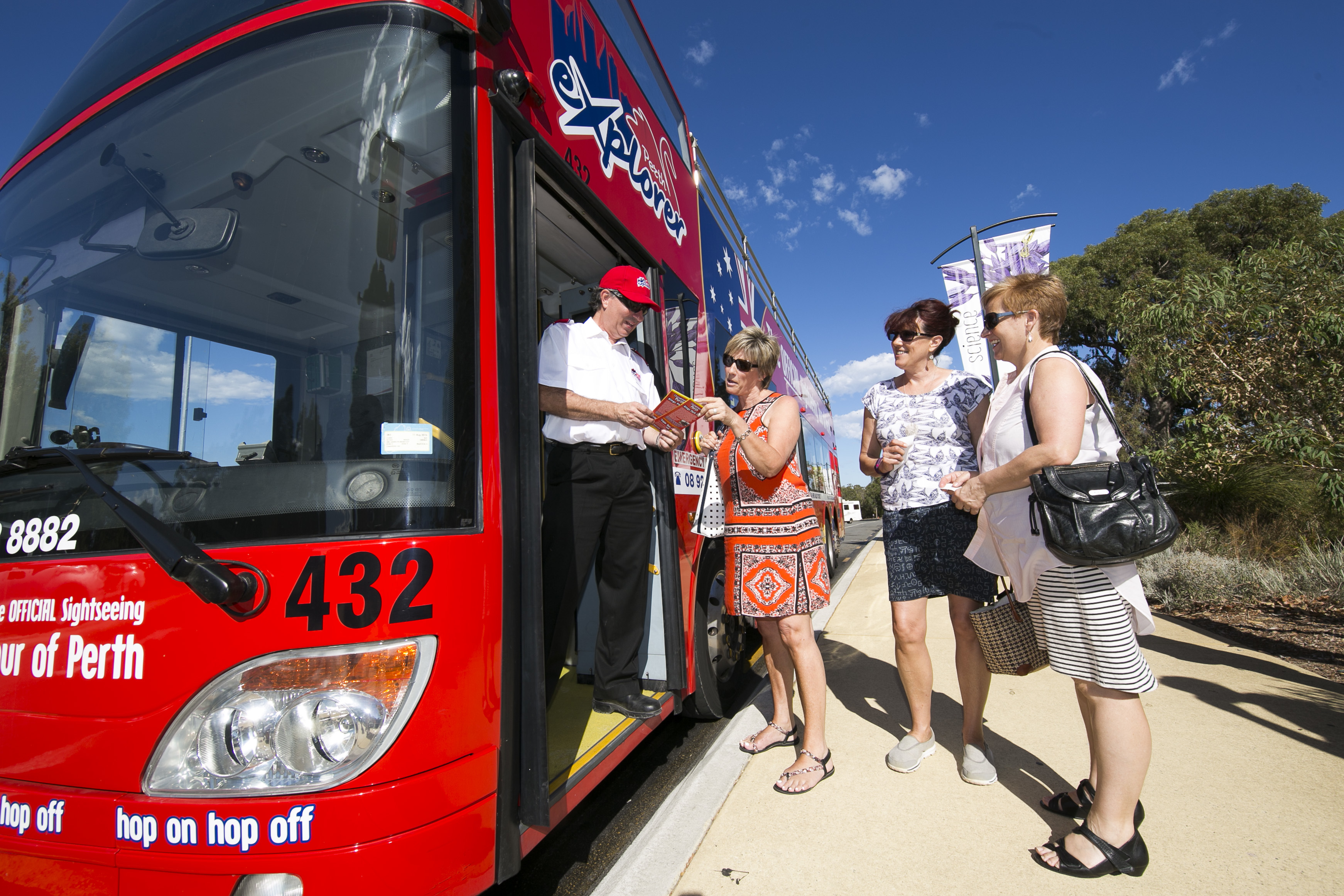 Perth: Hop-on Hop-off Sightseeing Bus Ticket – Perth, Australia