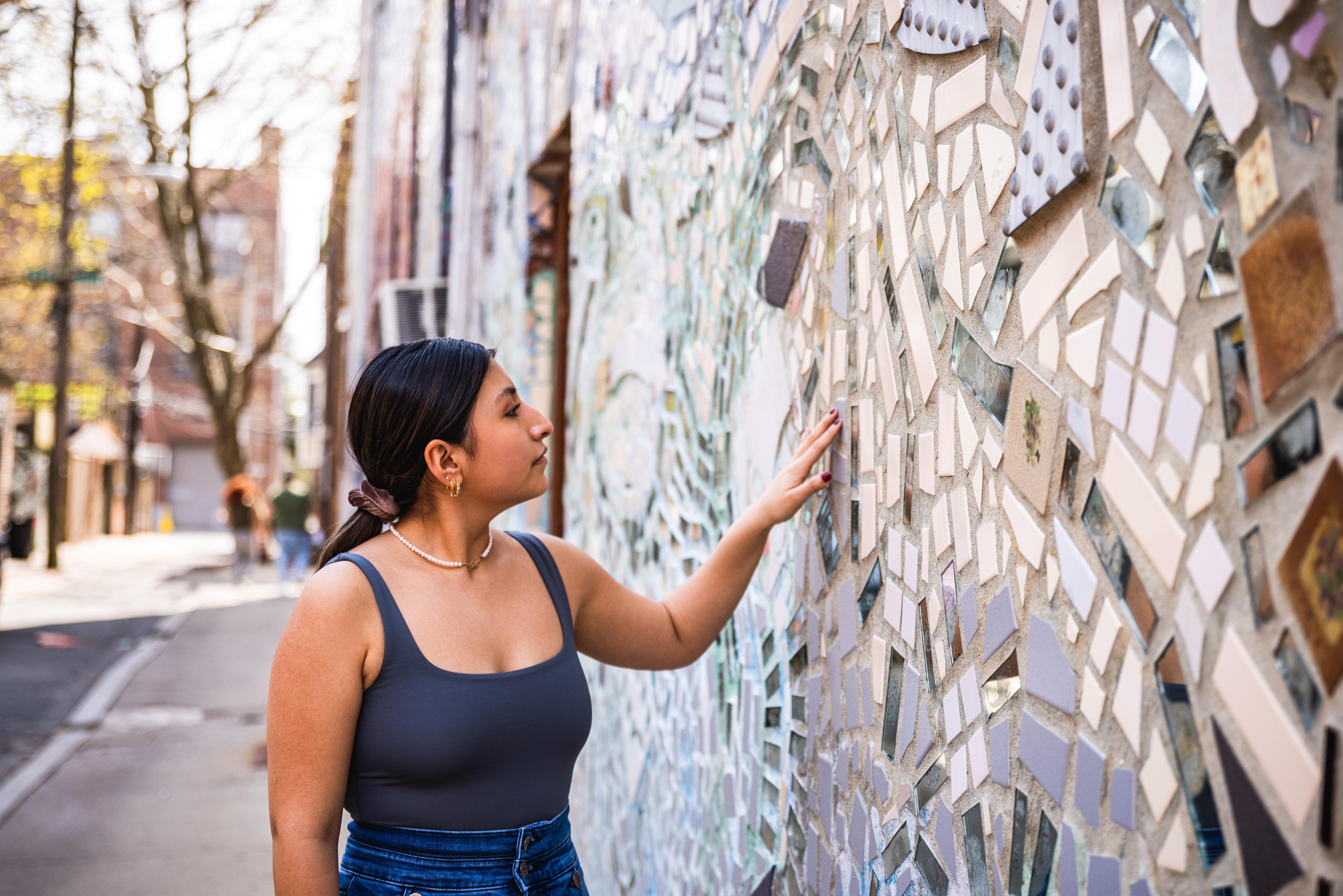 Philadelphia Murals and Street Art Tour with Magic Gardens – Philadelphia, Pennsylvania