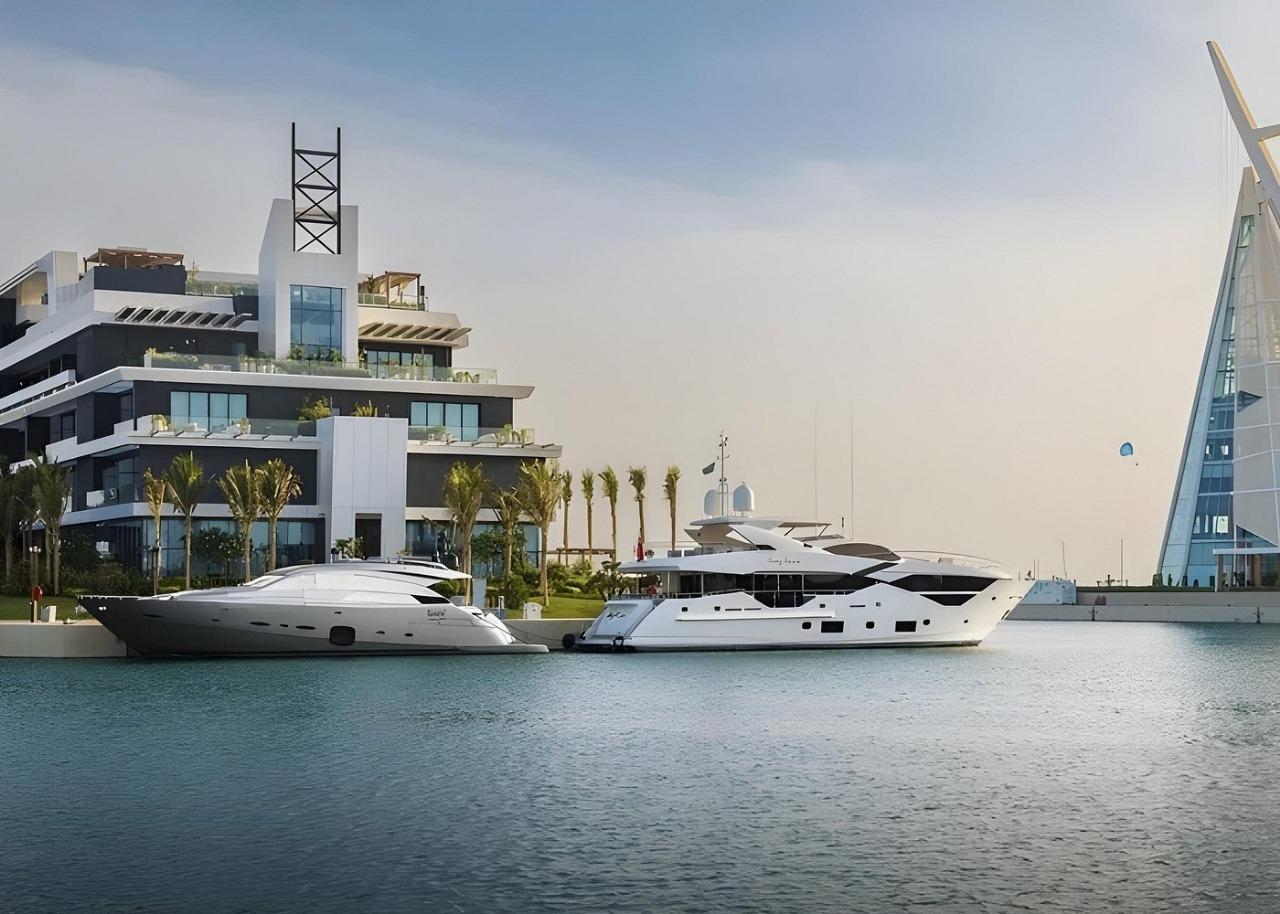 Pivate Full-Day Jeddah Tour: From Al Balad to the Corniche – Saudi Arabia