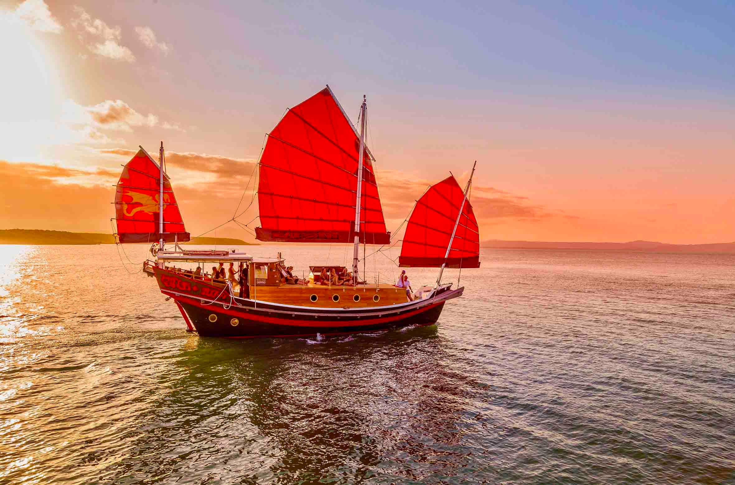 Port Douglas: Sunset Cruise on a Chinese Shaolin Junk Ship – Port Douglas, Australia