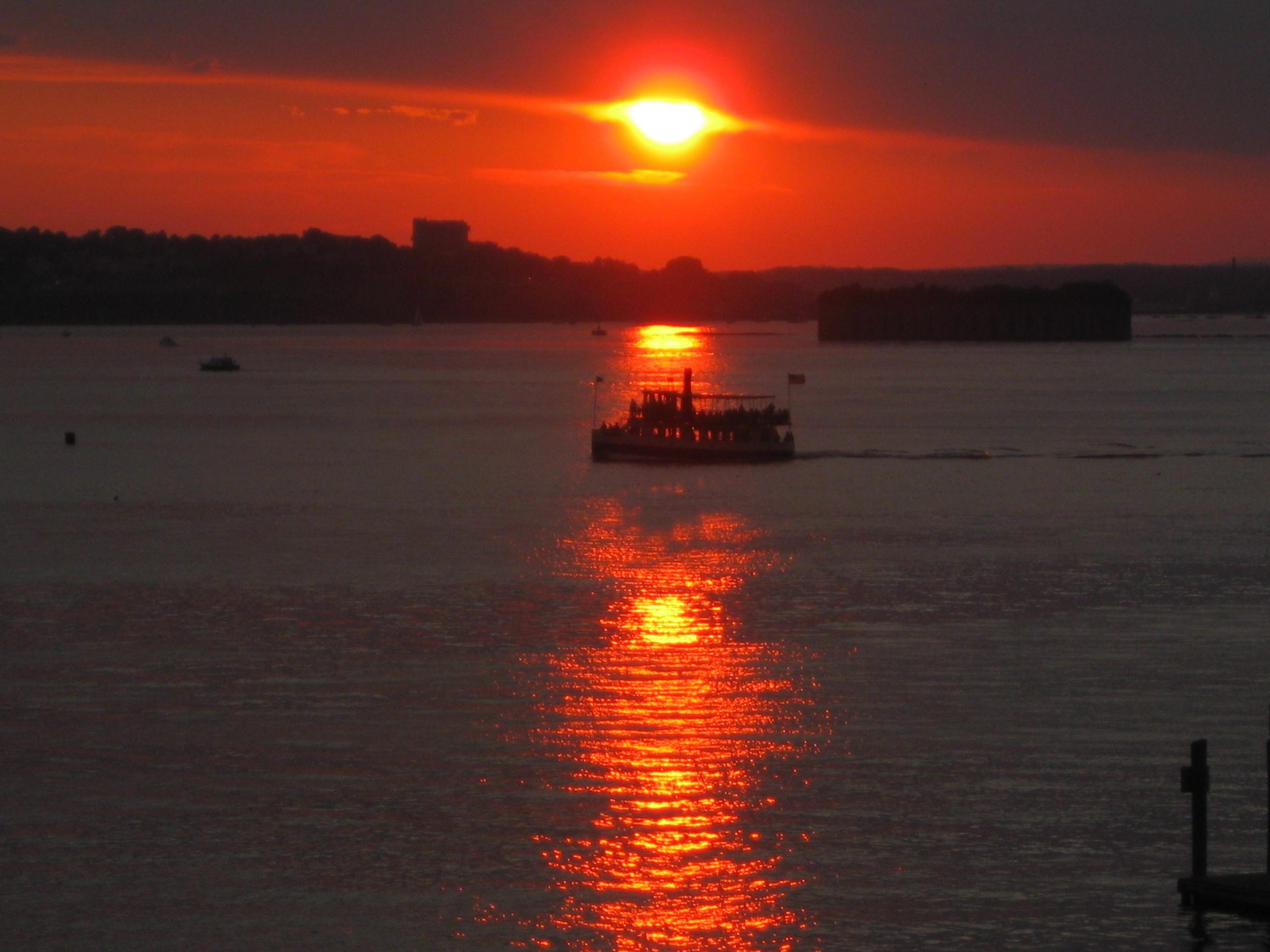 Portland: Casco Bay Sunset and Lighthouse Cruise – Cape Elizabeth, Maine