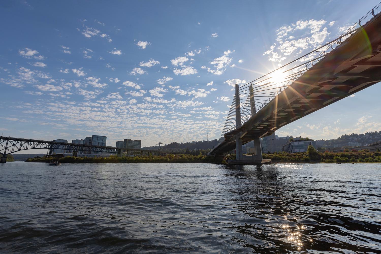 Portland Sunset Cruise 2 Hours, Island Style – Willamette River, Oregon