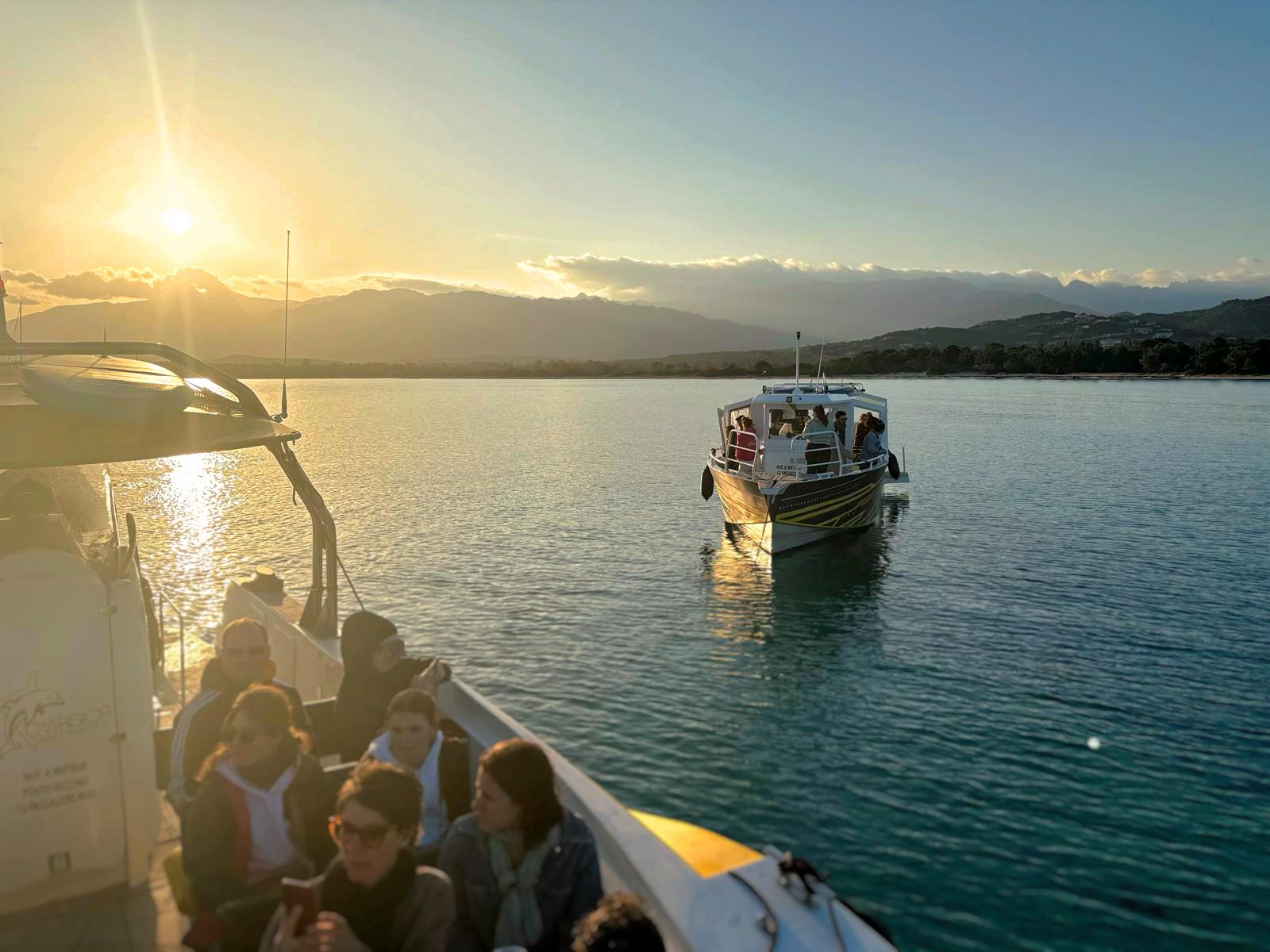 Porto-Vecchio : Sunset Cruise & Apéritif – San Ciprianu, France