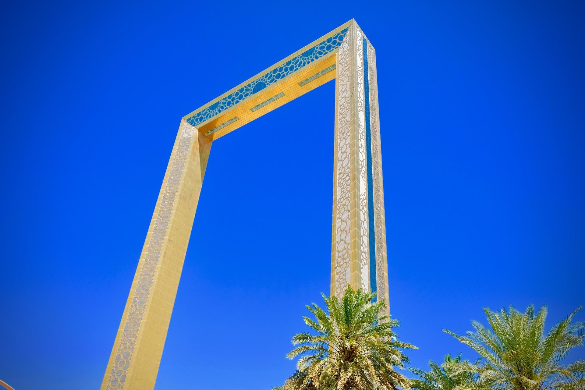 Private Dubai Frame & Miracle Garden Trip with Transfer – Dubai, United Arab Emirates