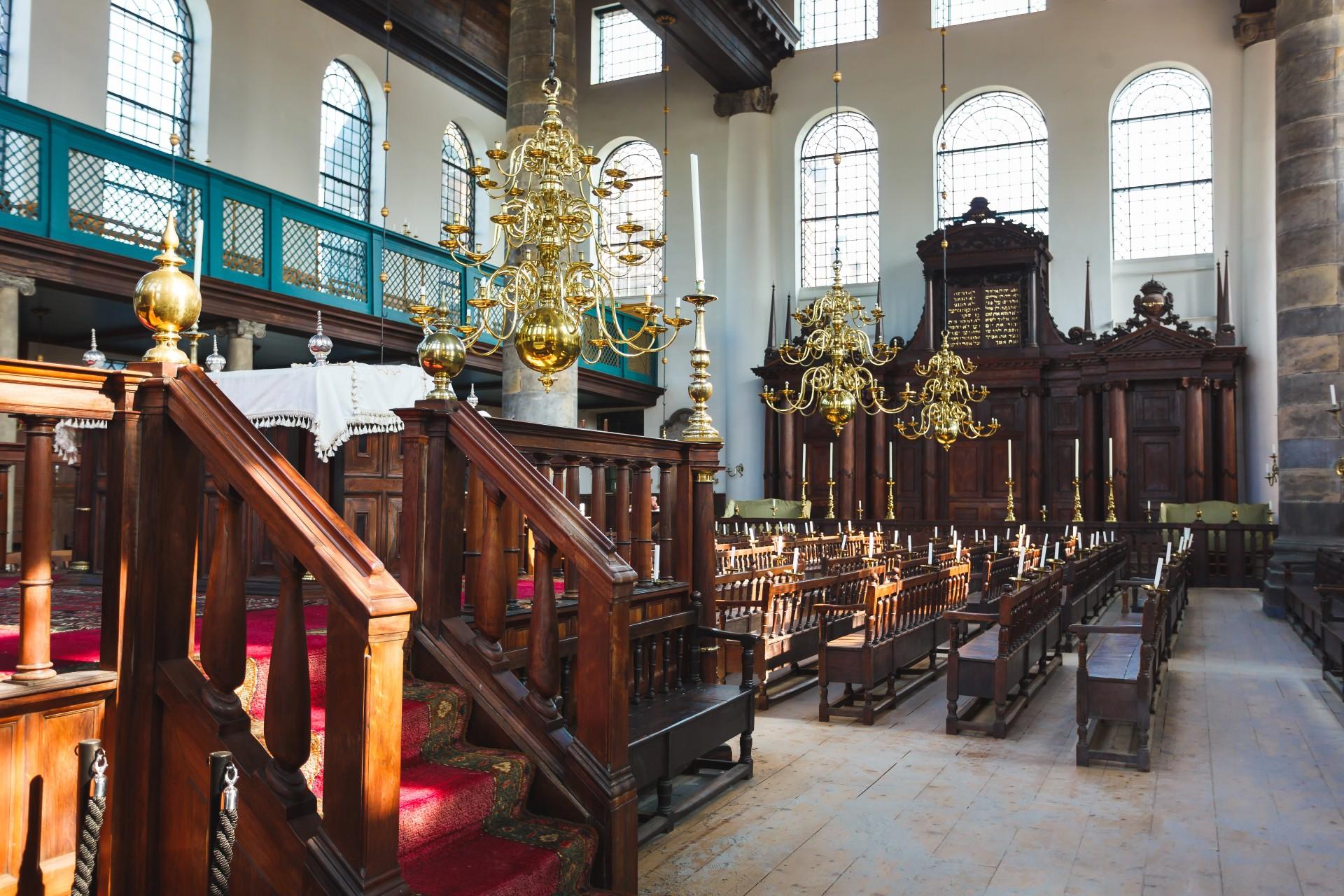Private Jewish Quarter, Synagogue, Museum Tour & Cruise – Amsterdam, Netherlands
