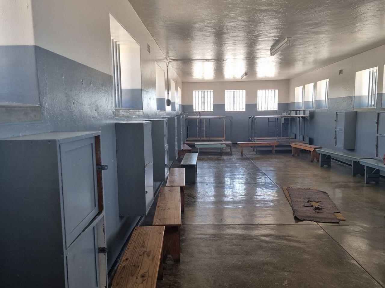 Private Tour: Robben Island, City Tour and Table Mountain – Cape Town, South Africa