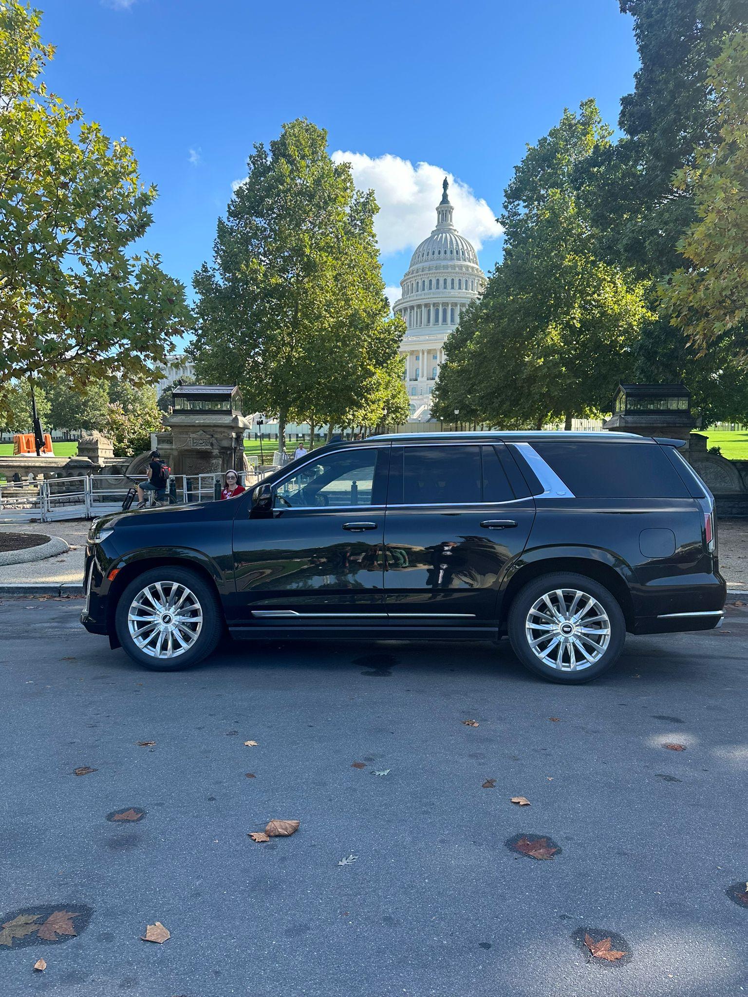 Private Tour: Washington DC Luxury SUV 3h Self Guided – Washington, Washington DC