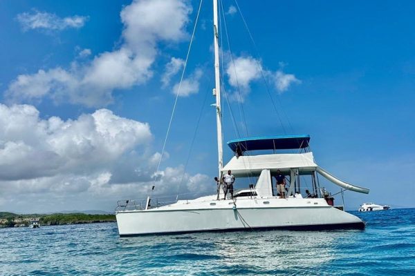 Private catamaran for groups with Lunch & Drinks – Puerto Plata, Dominican Republic