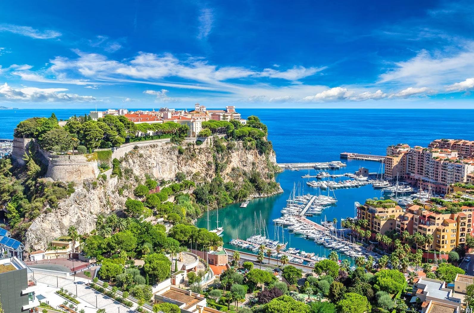 Private tour: Round-way From Nice to Monaco & Eze or Menton – Monaco
