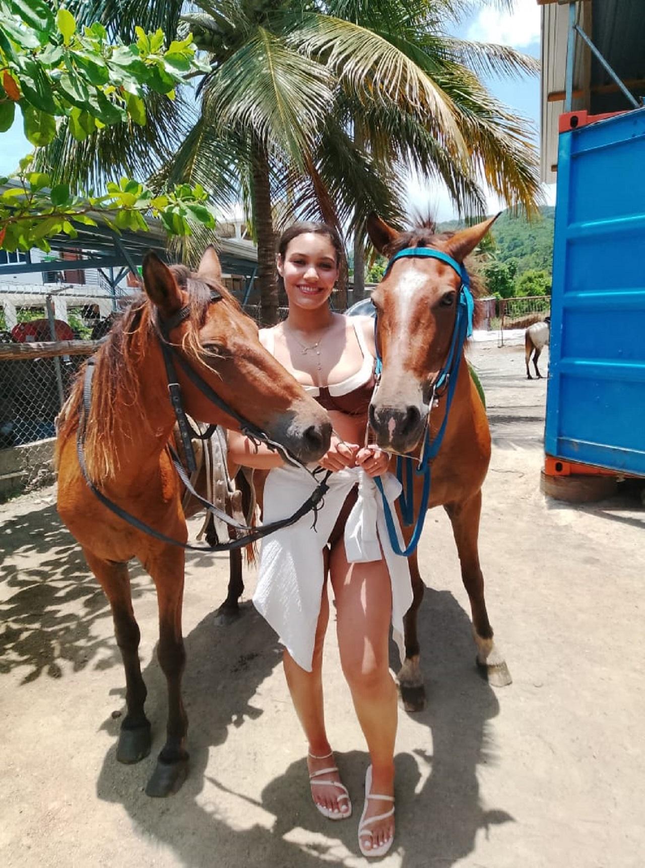 Puerto Plata: Horseback Adventure on the Beach, Countryside, and City (Maimón) – Puerto Plata, Dominican Republic