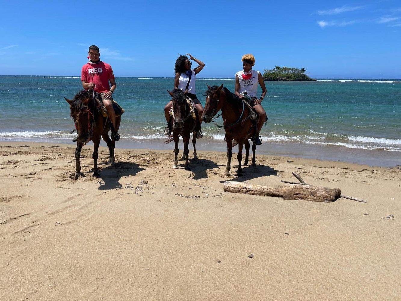 Puerto Plata: Horseback Riding Tour – Puerto Plata, Dominican Republic