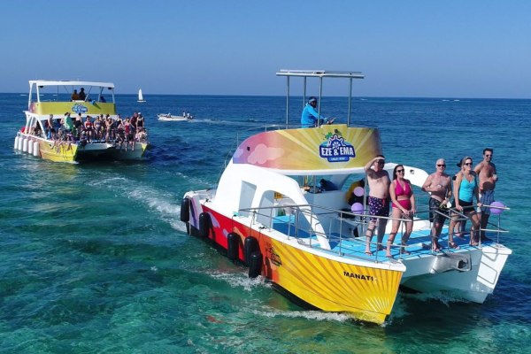 Punta Cana: Catamaran Party Cruise, Snorkeling and Open Bar – Punta Cana, Dominican Republic