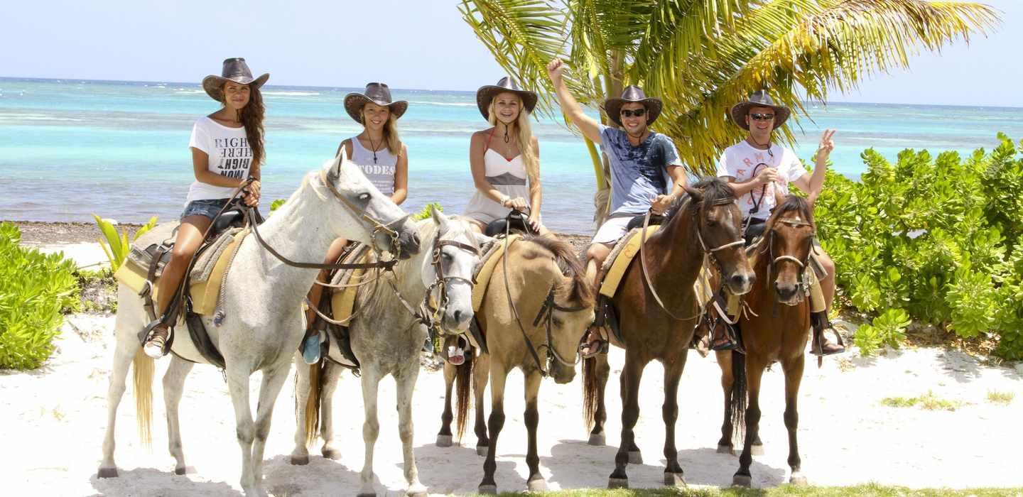 Punta Cana: Horseback Riding through Stunning Beaches – Punta Cana, Dominican Republic