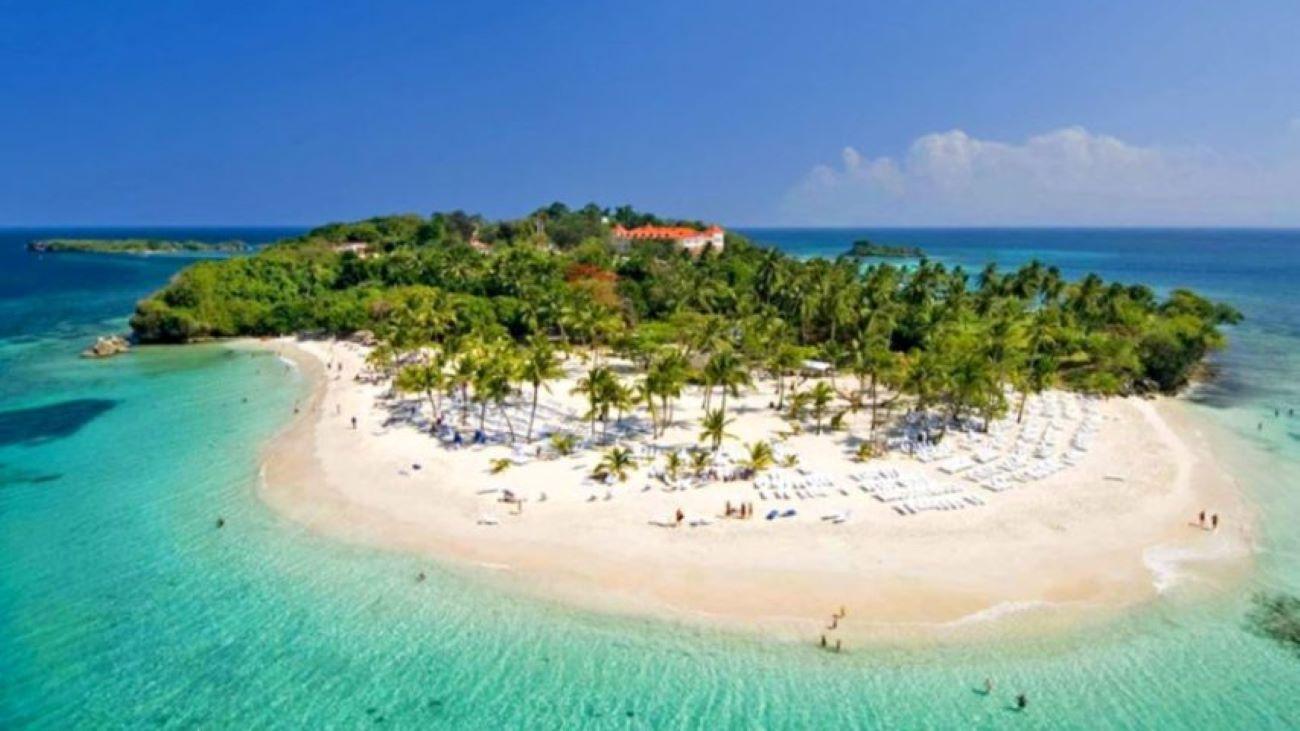 Punta Cana: Samaná Bay, Bacardi Island & El Limón Tour – Punta Cana, Dominican Republic