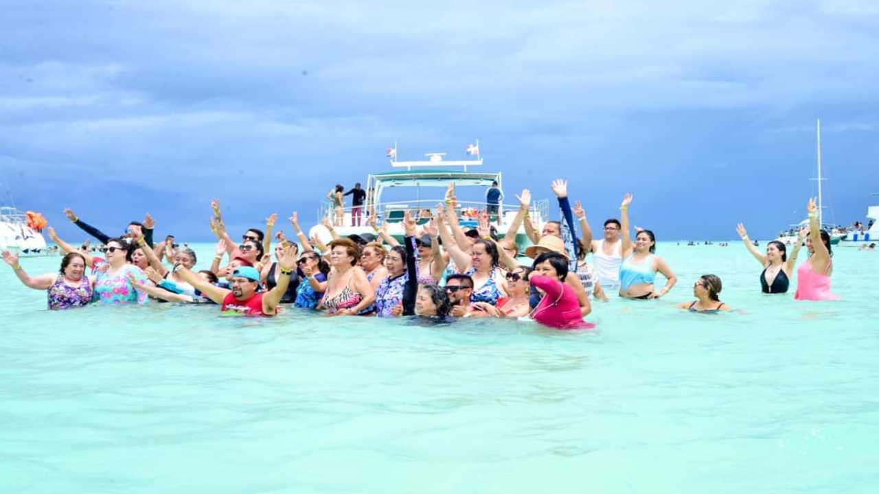 Punta Cana: Saona Island Tour with Lunch and Drinks – Punta Cana, Dominican Republic