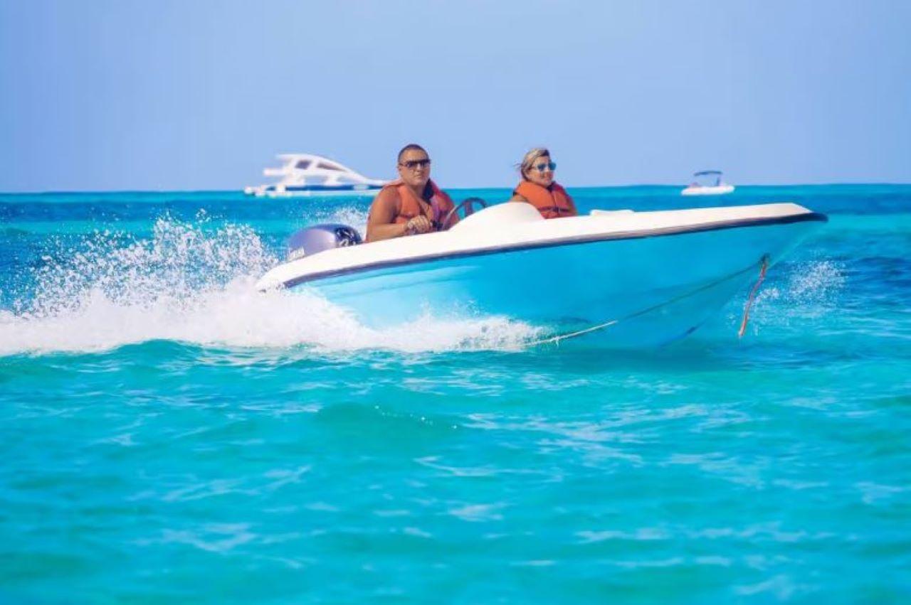 Punta Cana: Speedboat Ride, Snorkeling, & Dolphin Watching – Punta Cana, Dominican Republic