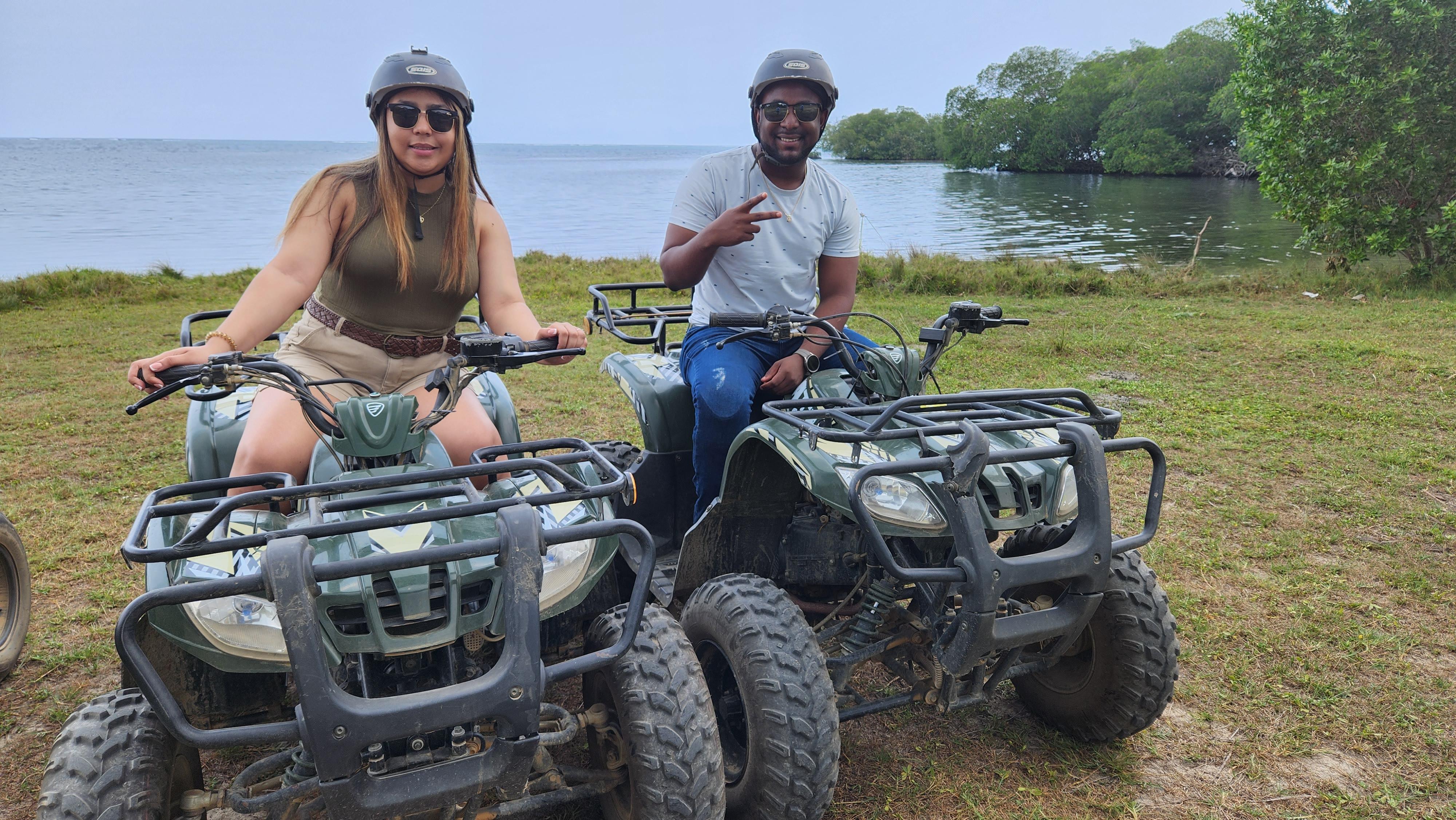 Roatán: ATV, Zip Line, Sloth Park, and Horseback Ride Combo – Honduras