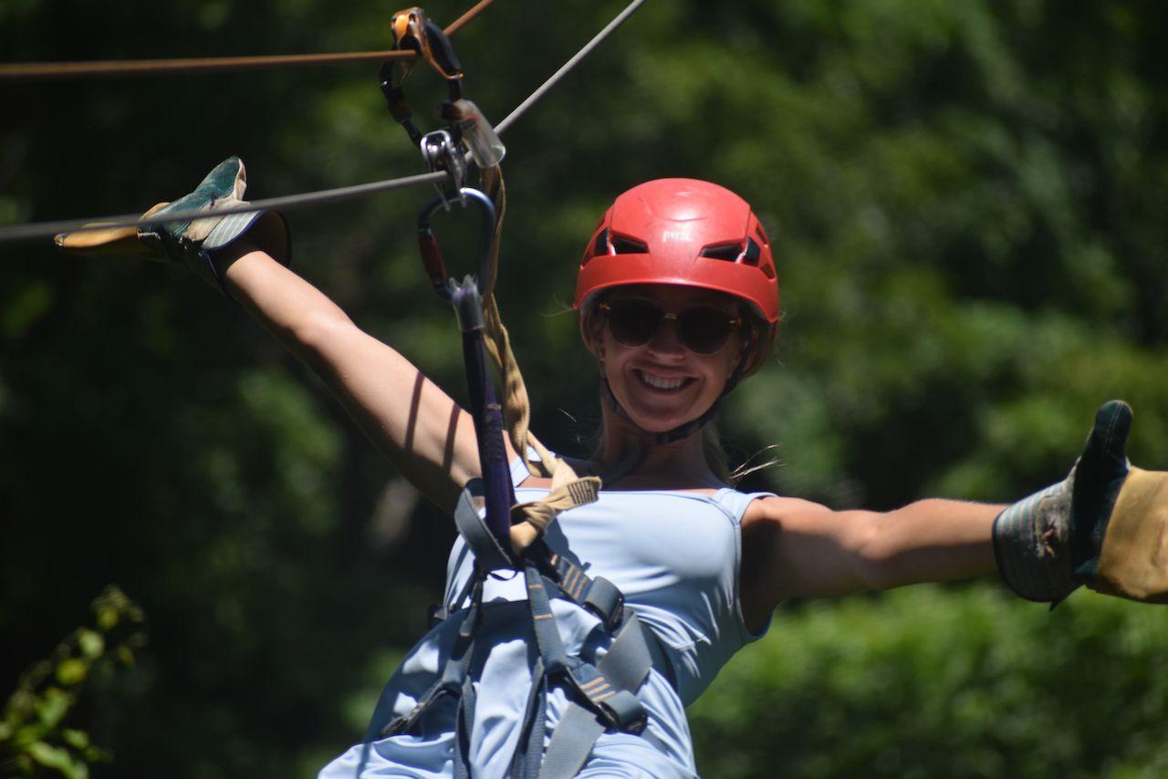 Roatan: Zipline Tours & Beach Options – Honduras