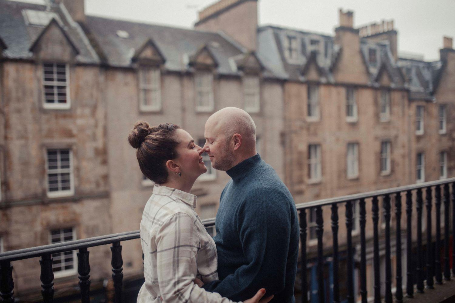 Romantic Photoshoot Experience for Couples in Edinburgh – Edinburgh, United Kingdom