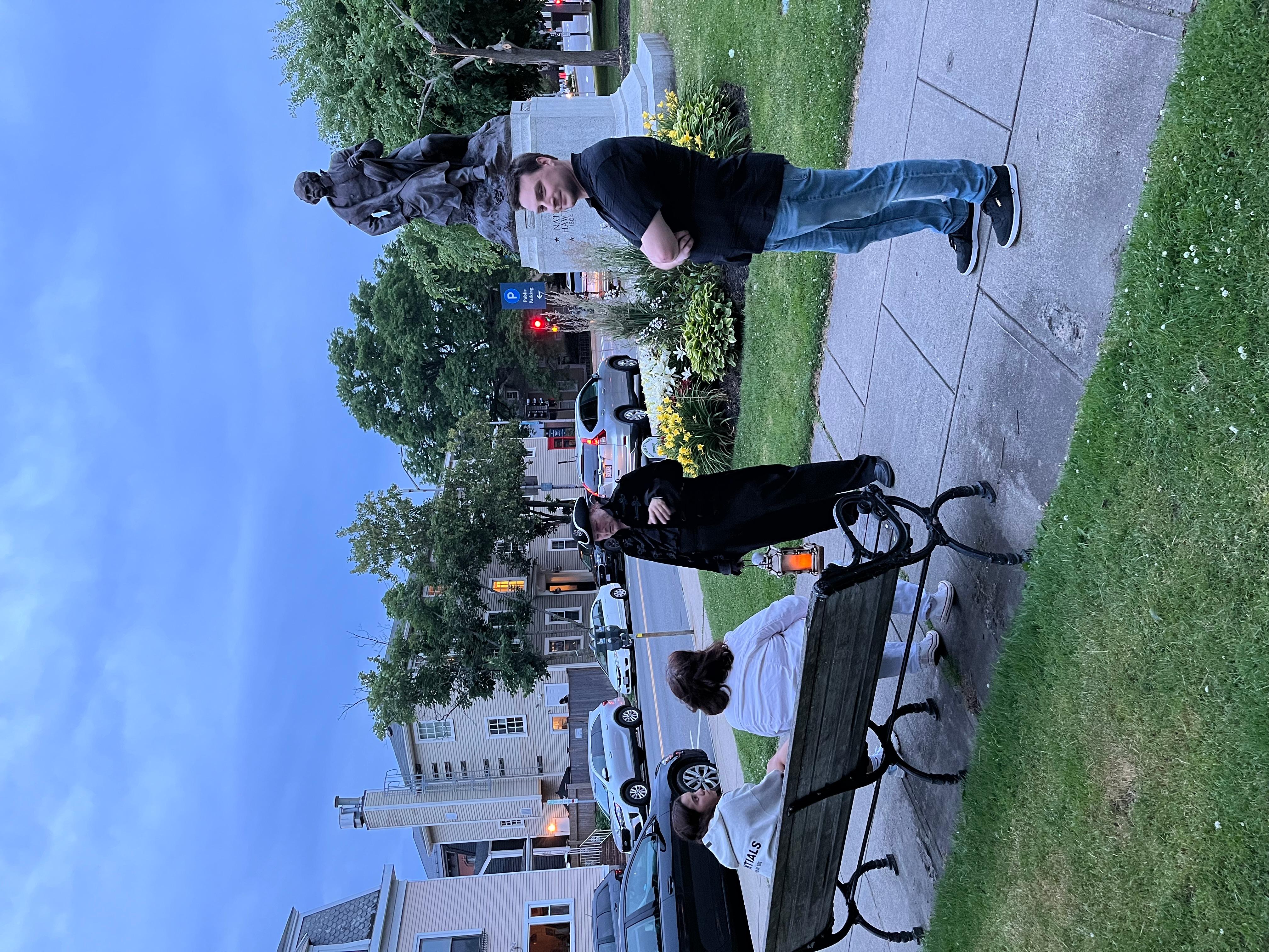 Salem: Vampires and Ghosts Walking Tour with Haunted Objects – Salem, Massachusetts