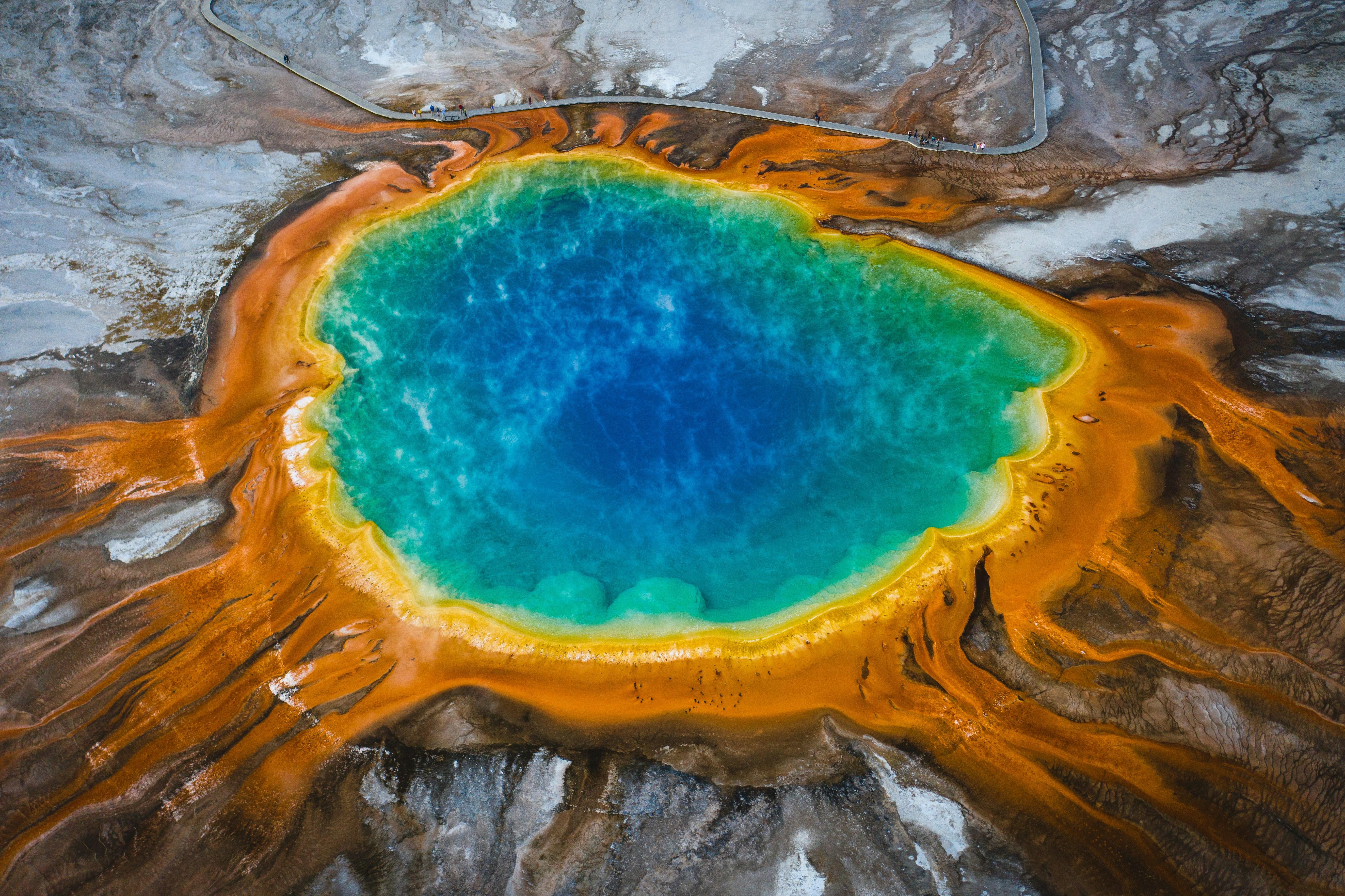 Salt Lake City: 8-Day Guided Yellowstone Tour to Los Angeles – Grand Prismatic Spring, Wyoming