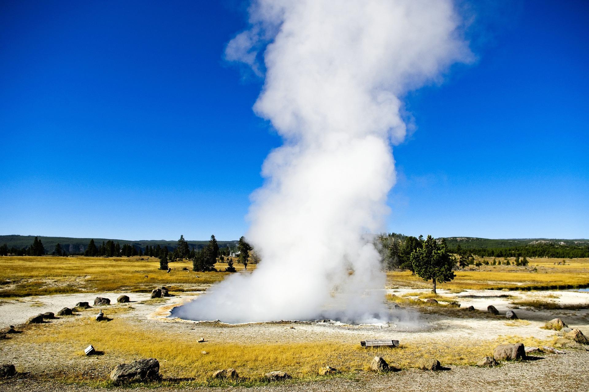 Salt Lake City: Yellowstone 3-Day Small Group Guided Trip – Grand Prismatic Spring, Wyoming
