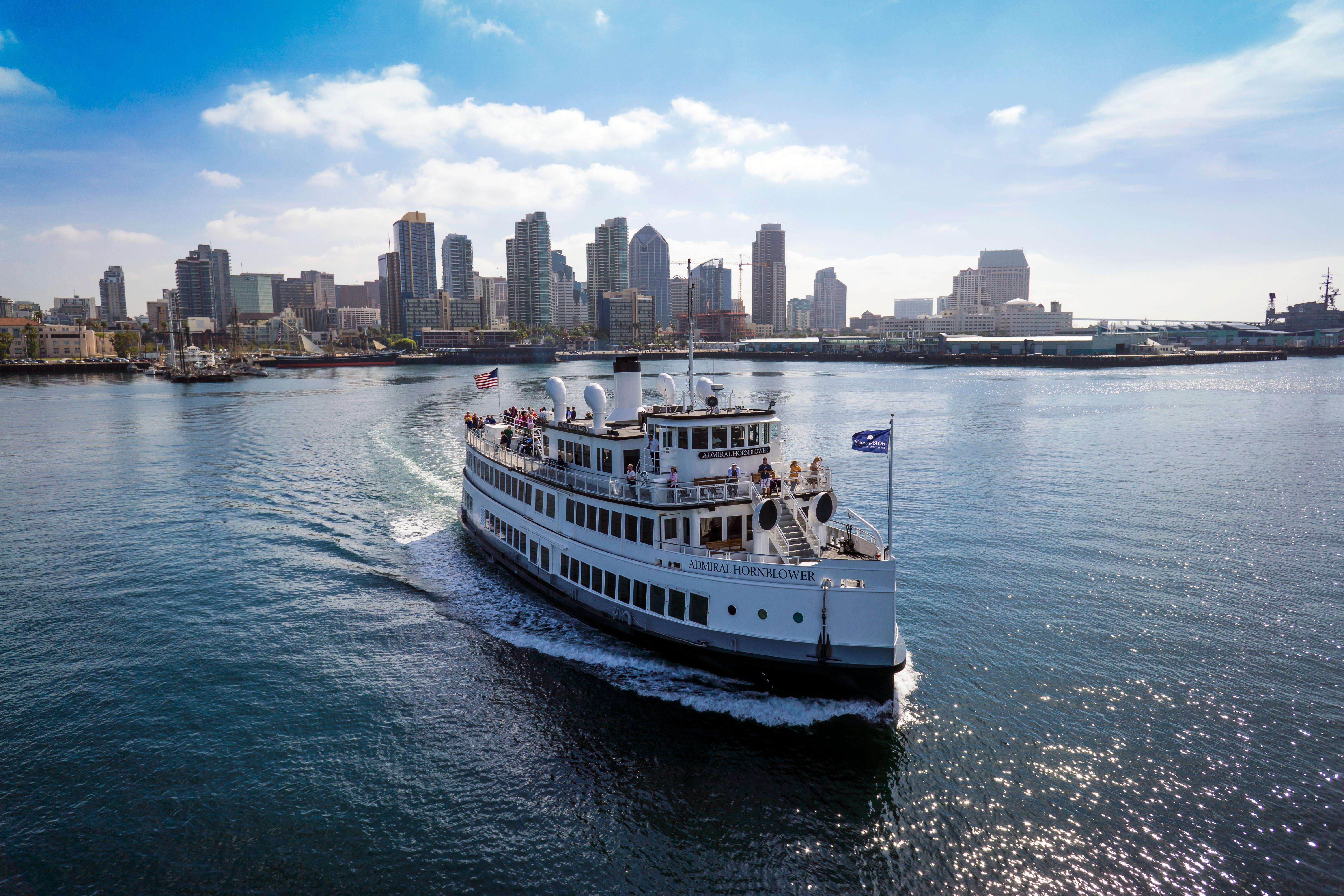San Diego: Bay Sights and Sips Sunset Cruise – San Diego, California