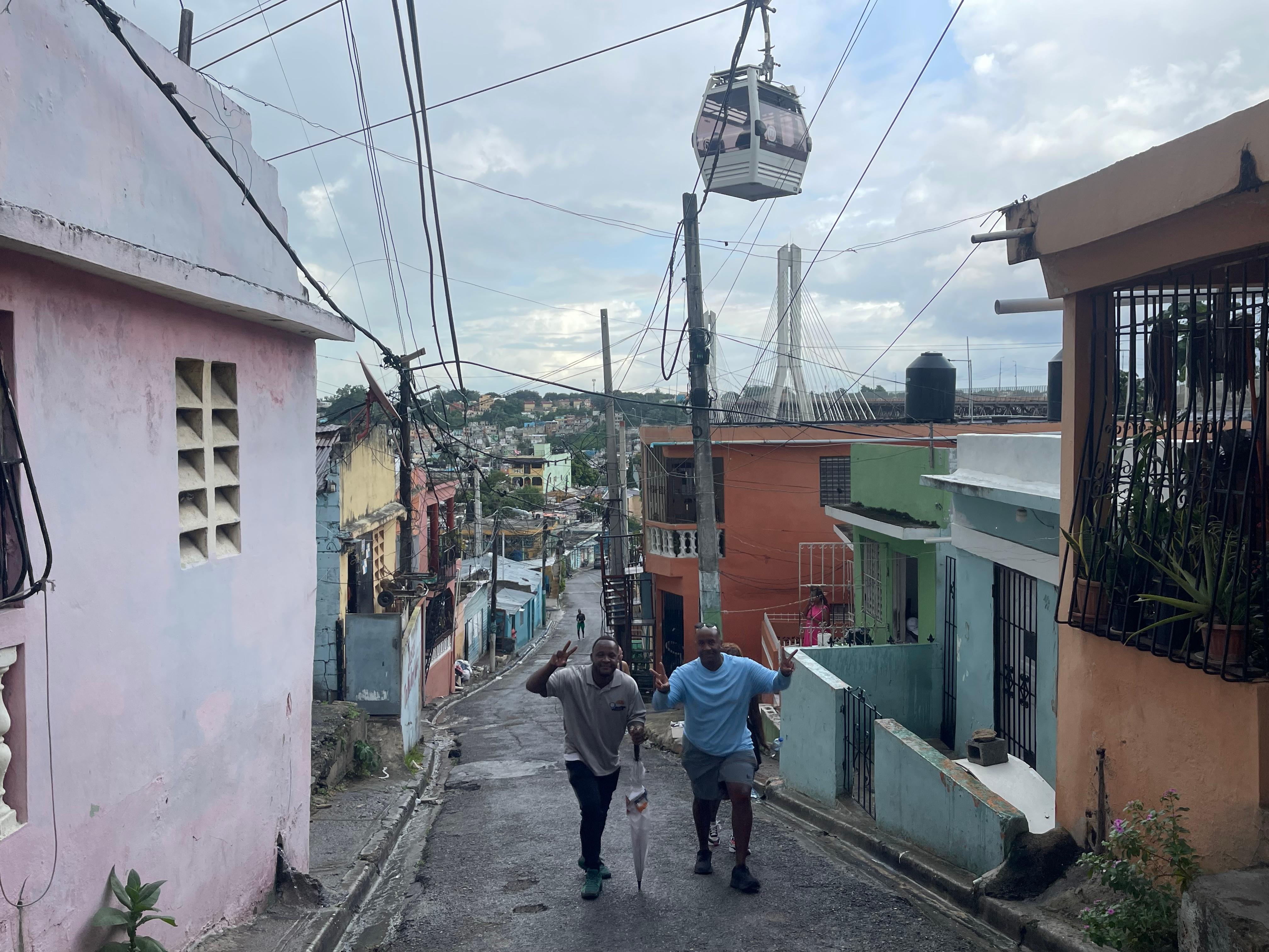 Santo Domingo: City Life Food & Transportation Tour – Teleferico de Santo Domingo, Dominican Republic