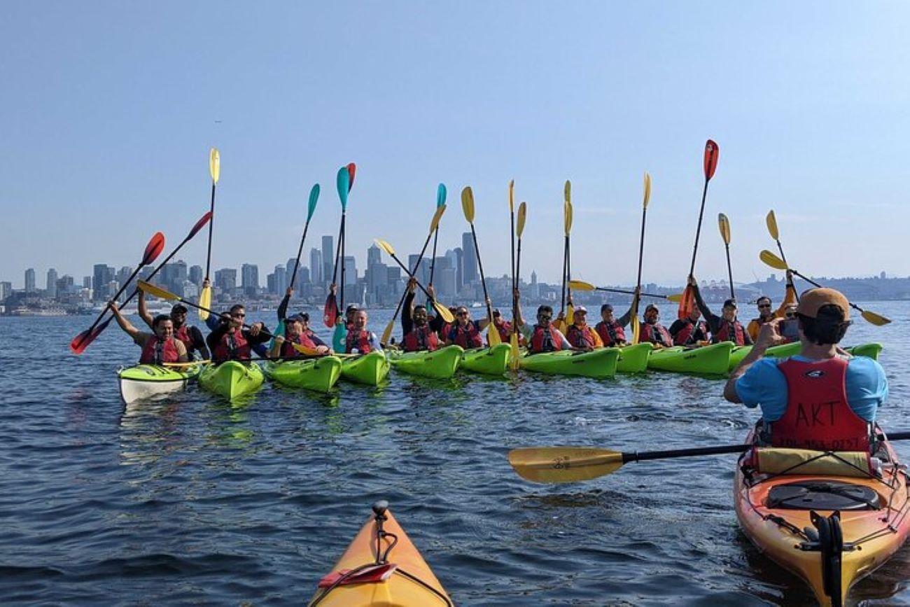 Seattle: Elliott Bay Sea Kayak Tour – Seattle, Washington