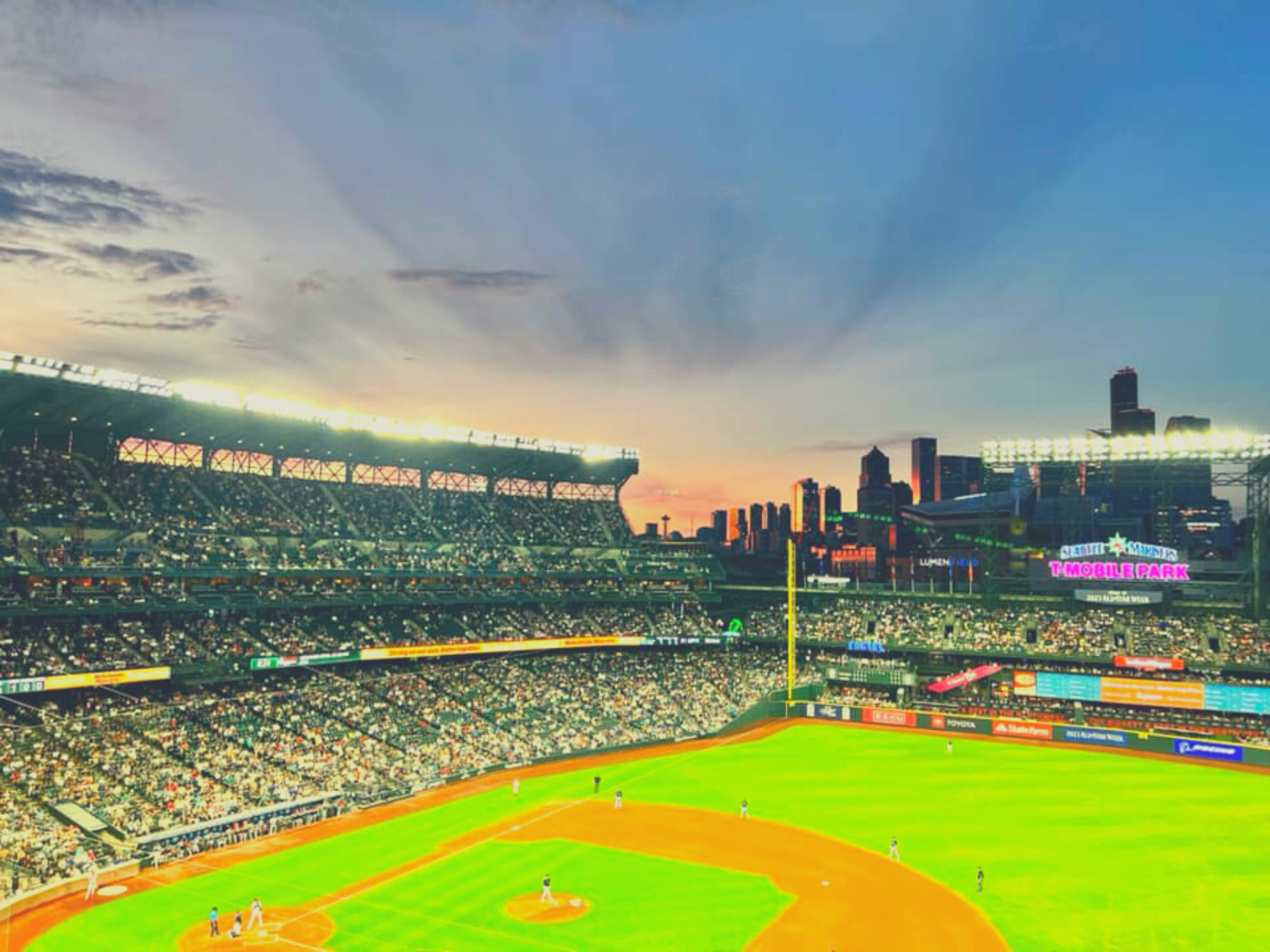 Seattle: Seattle Mariners Baseball Game at T-Mobile Park – Seattle, Washington
