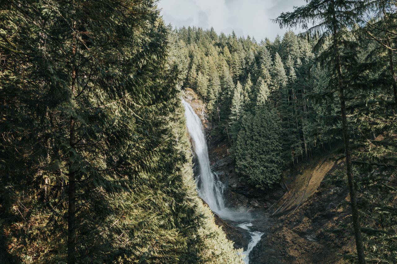 Seattle: Waterfall Wonderland Hike in Wallace Falls Park – Wallace Falls State Park, Washington