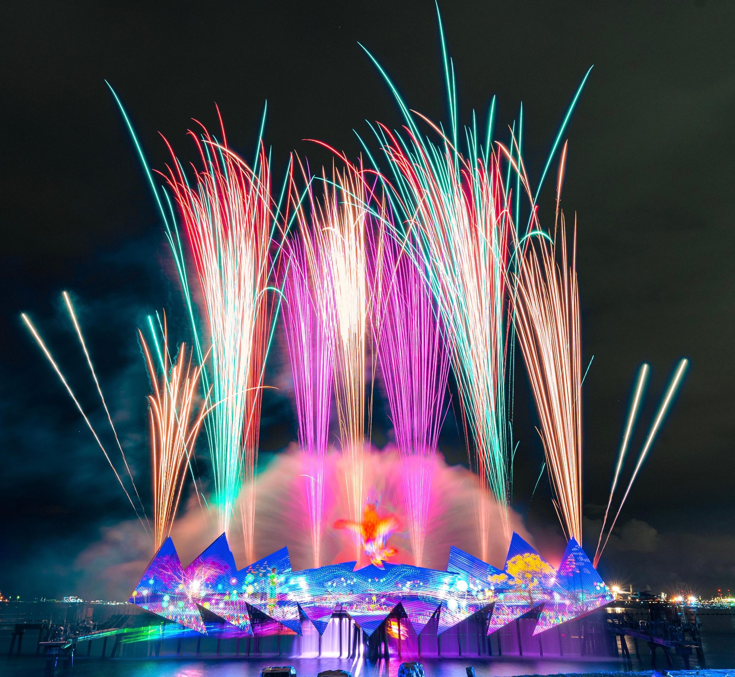 Singapore After Dark:Small Group Sentosa Tour with Cable Car – Singapore