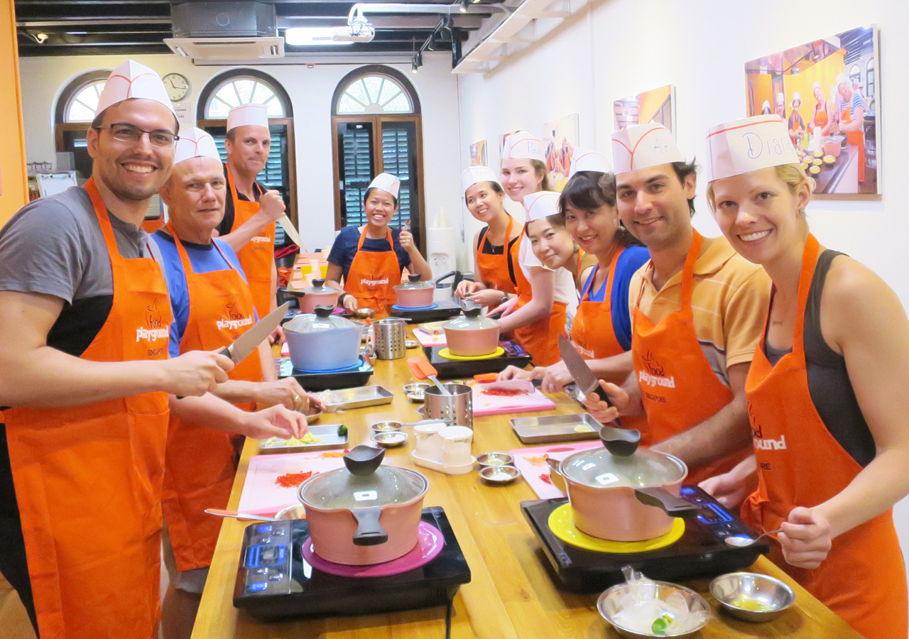 Singapore: Hands-on Cooking Class with Cultural Immersion – Singapore