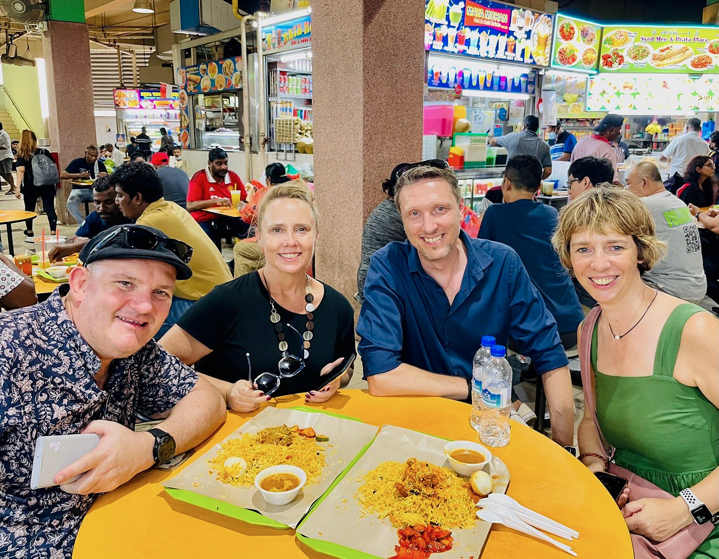 Singapore: Private Food Tour & Heritage Walk w/River Cruise – Singapore