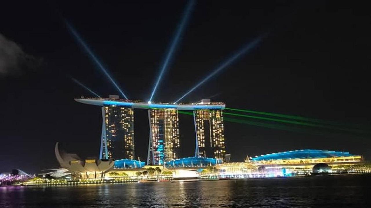 Singapore: Private Nighttime Sightseeing with River Cruise – Singapore