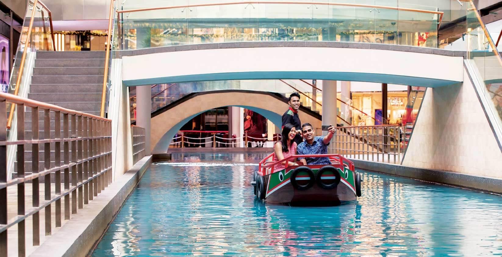 Singapore: Sampan Boat Ride Ticket at the Marina Bay Sands – Singapore