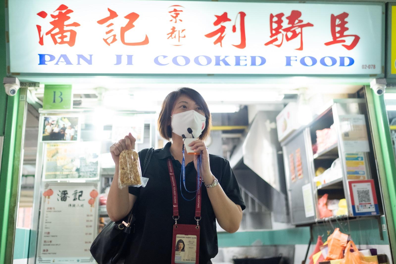 Singapore: Singapore Food Tours – Chinatown Complex Hawker – Singapore