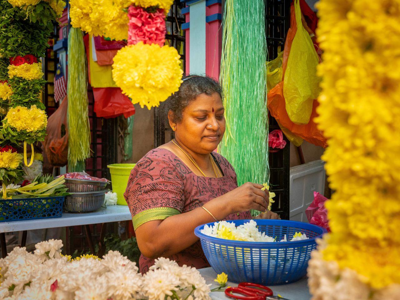 Singapore: Temples, Chinatown and Little India Private Tour – Singapore