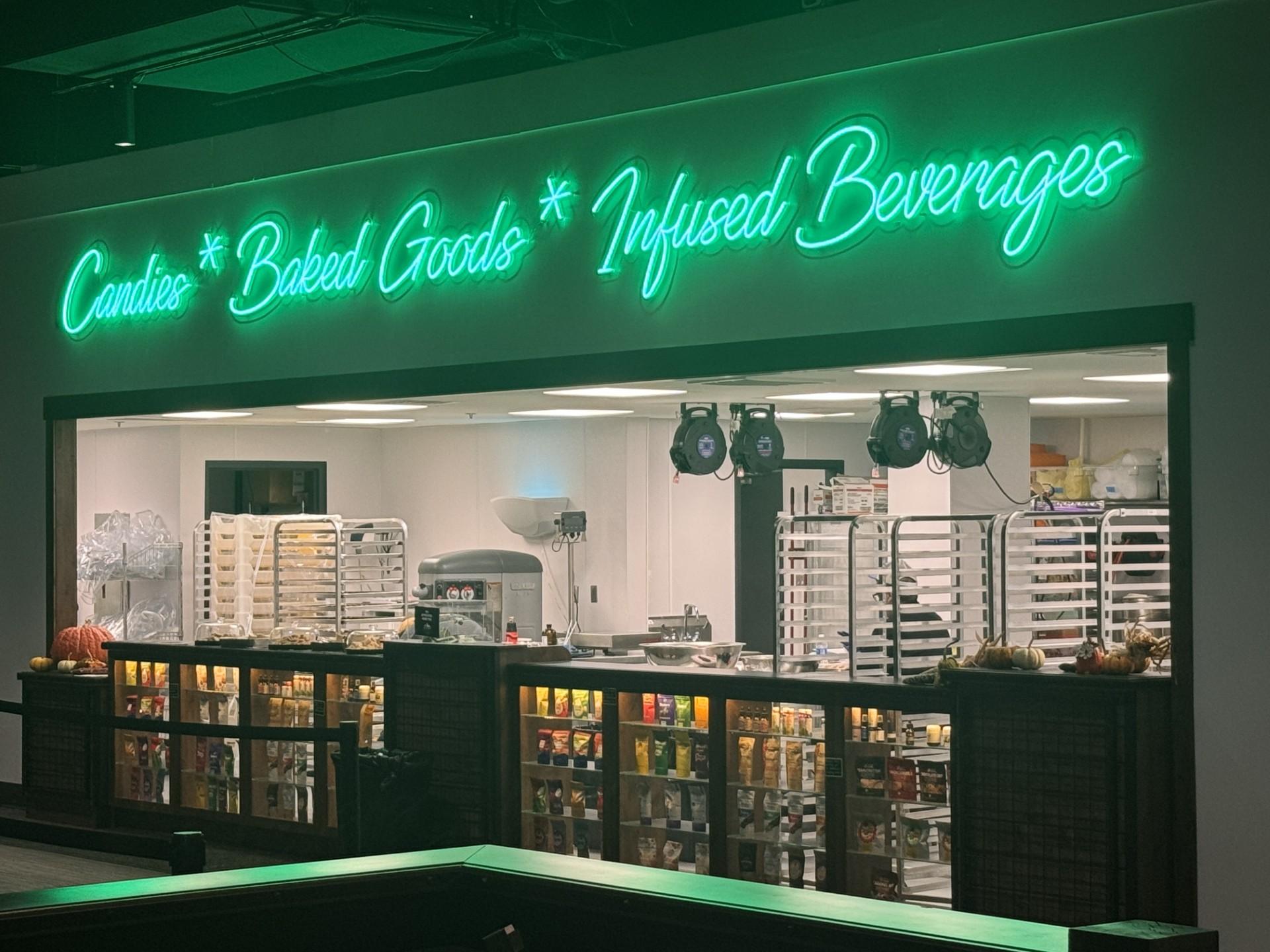 Smoky Mountain Cannabis Dispensary Tour & Jeep Adventure – Cherokee, Alabama