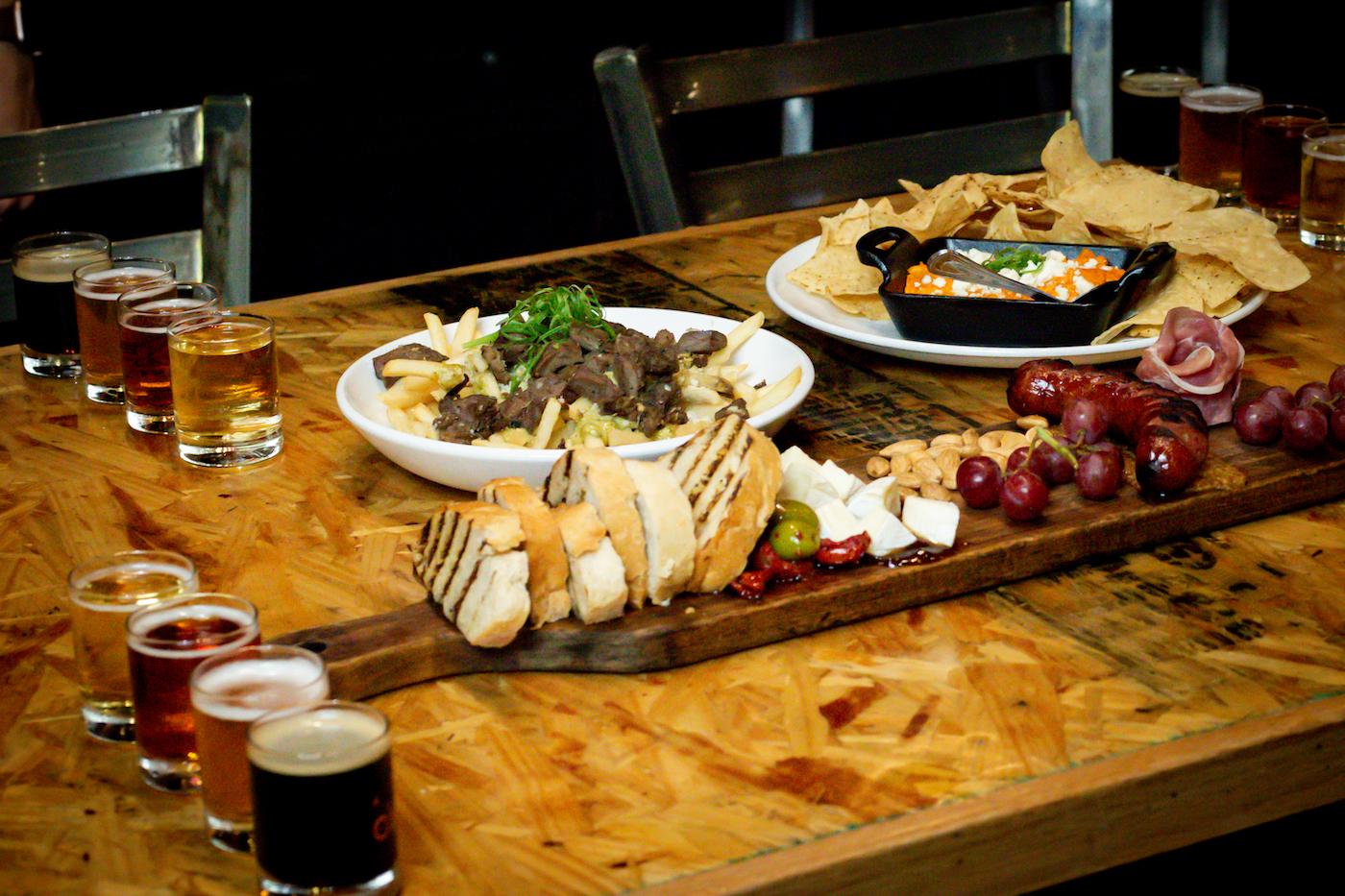 Sonoran Desert: Hummer H1 Off-Road Beer Tasting Tour – Phoenix, Arizona